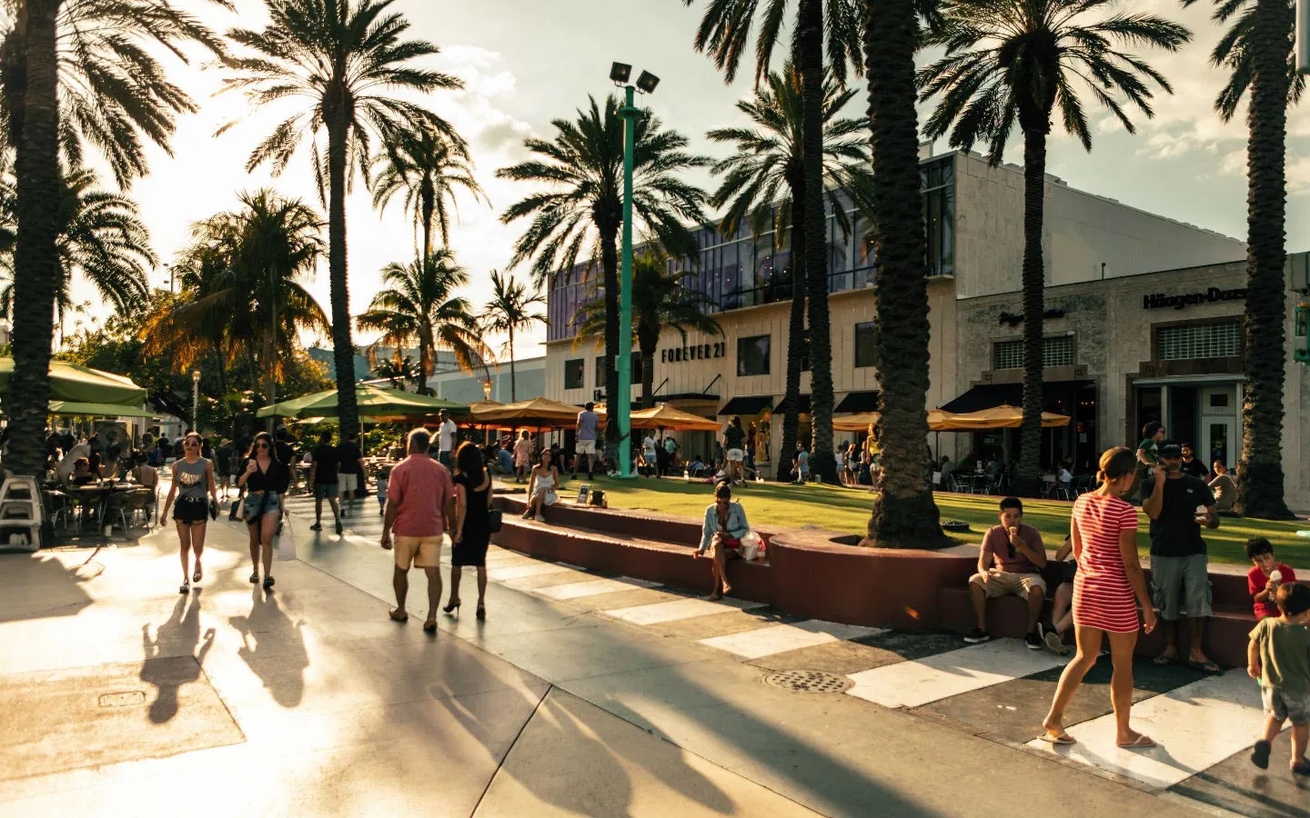 lincoln road in south beach